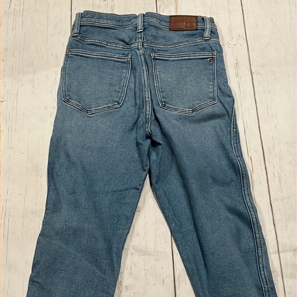 Madewell blue high rise skinny jeans - Picture 5 of 9